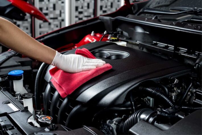 Car Engine scaled 2 - 5 Signs Your Car Engine Is Not Running Properly